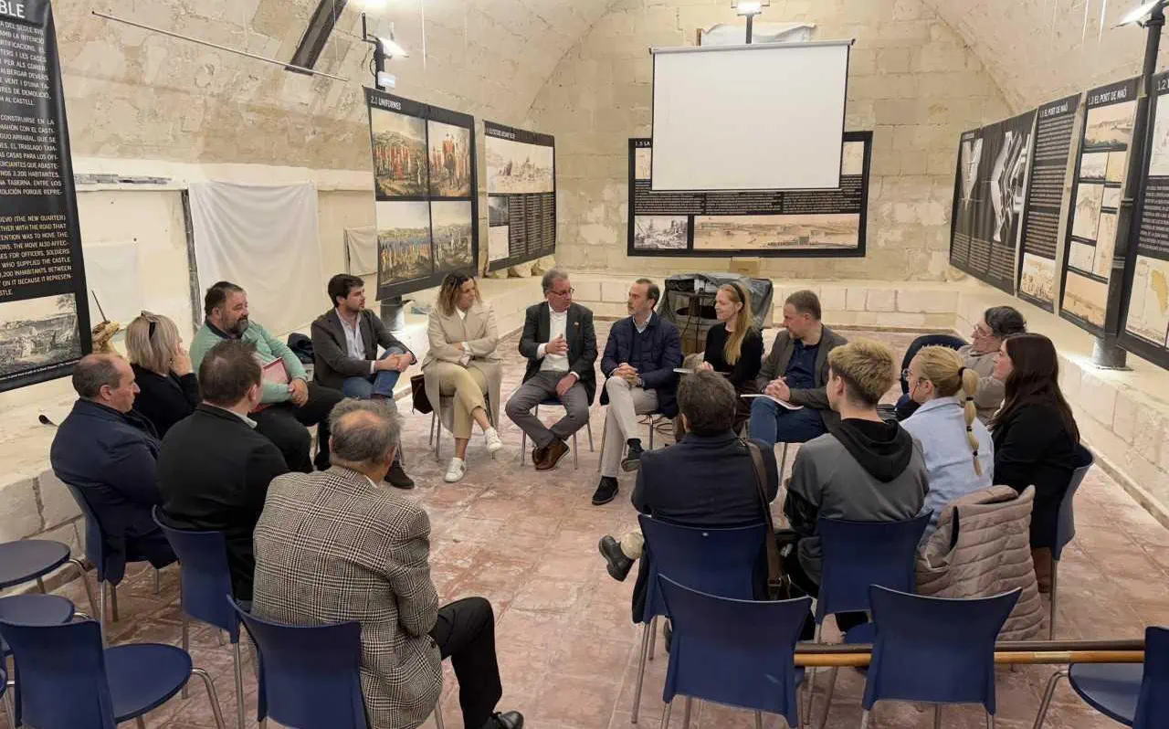 Le Senne respalda a Pedro Marques